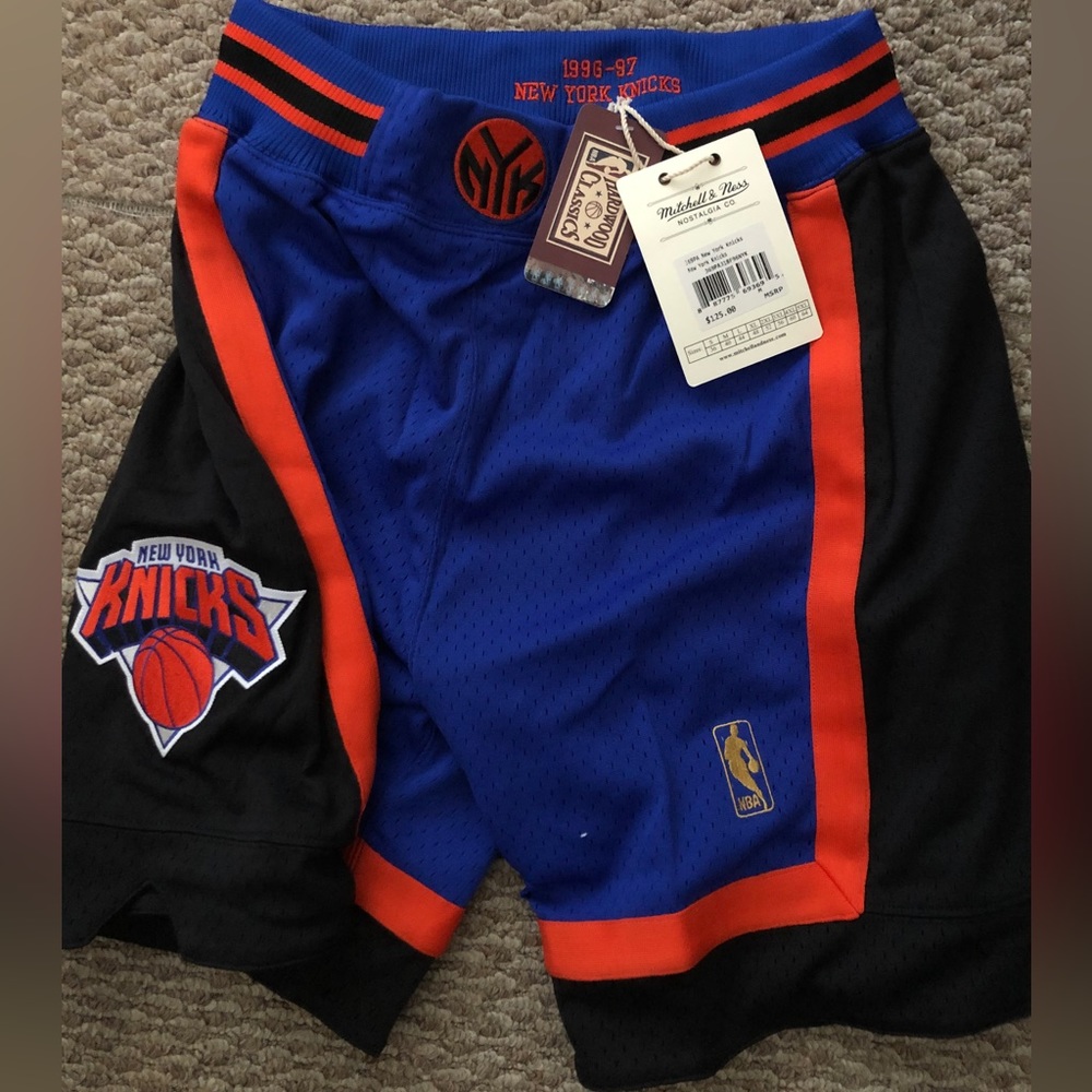 Mitchell & Ness: NY Knicks short (1997-1998) - Picture 2 of 2